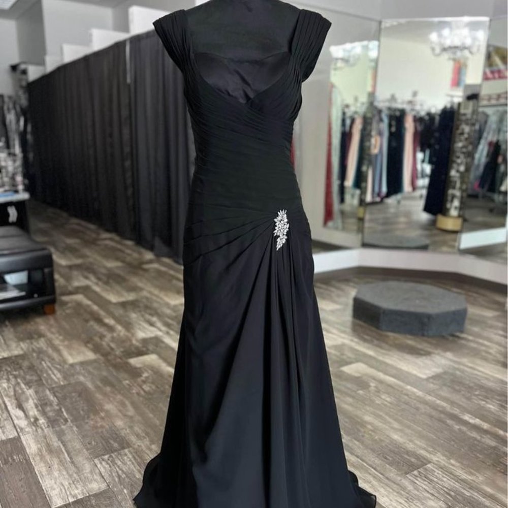Alyce Paris Dress